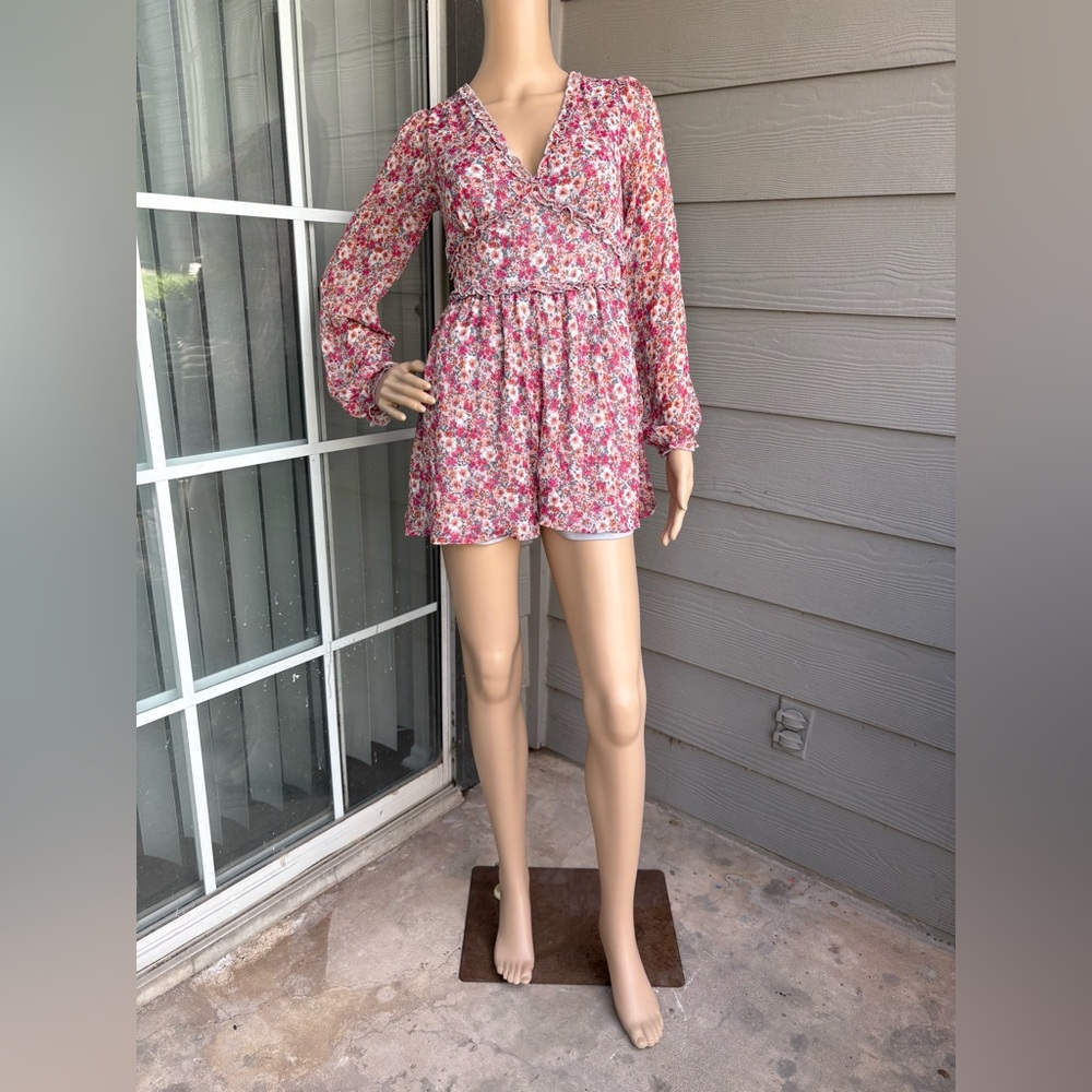 Mi Ami Floral Long Sleeve Romper